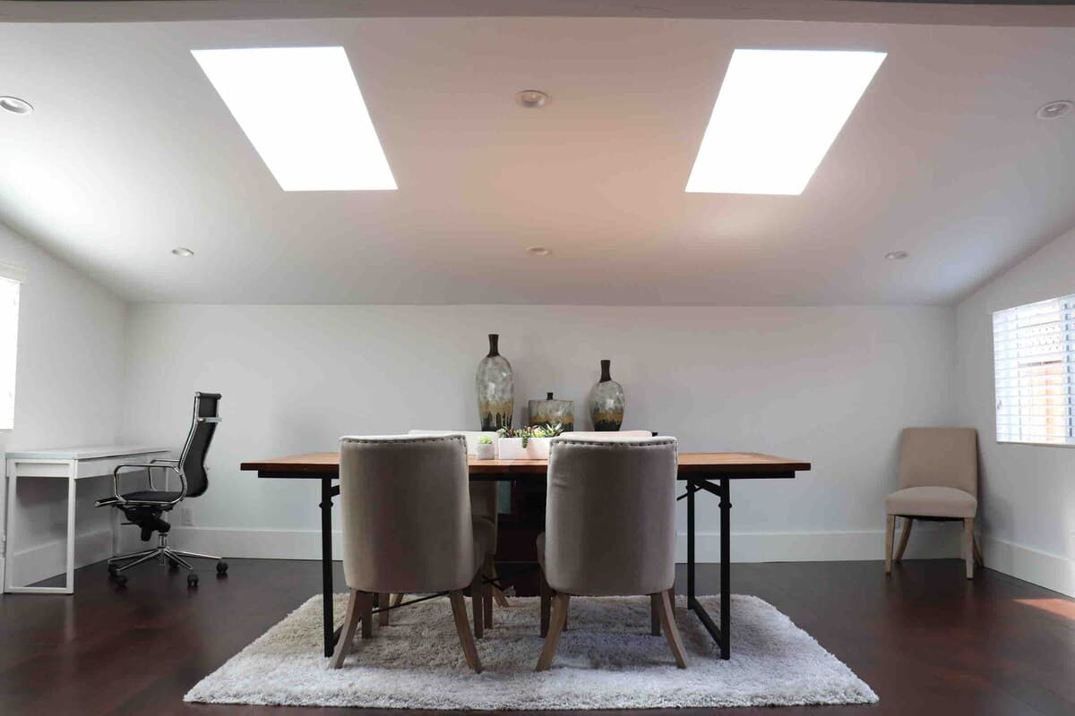 Home in Mountain View · ★4.93 · 2 bedrooms · 3 beds · 2 baths - Image 6