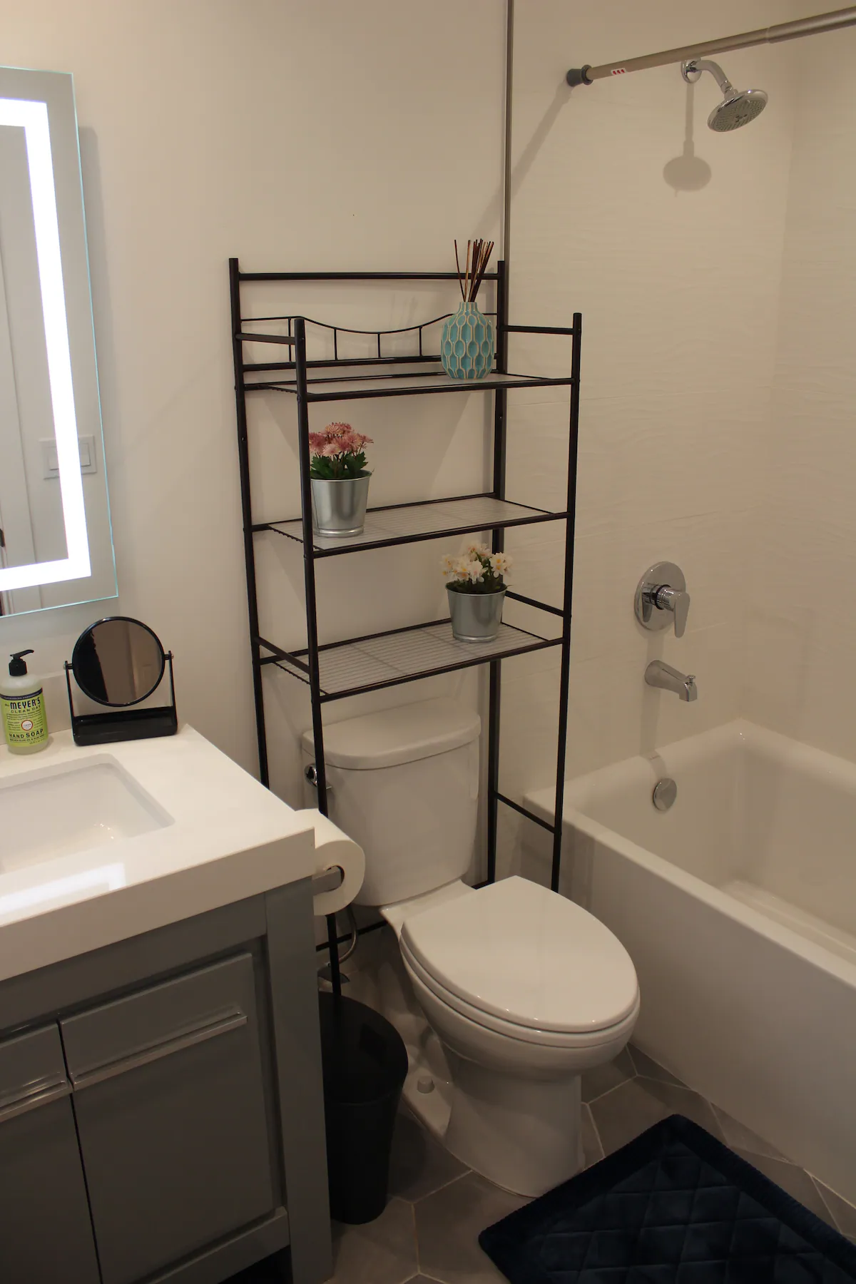 Modern City Suite | New & Clean 2Bdrm/1Bath in SF - Photo 17