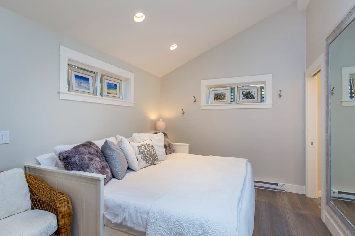 Guesthouse in Mountain View · ★4.94 · Studio · 2 beds · 1 bath - Image 17