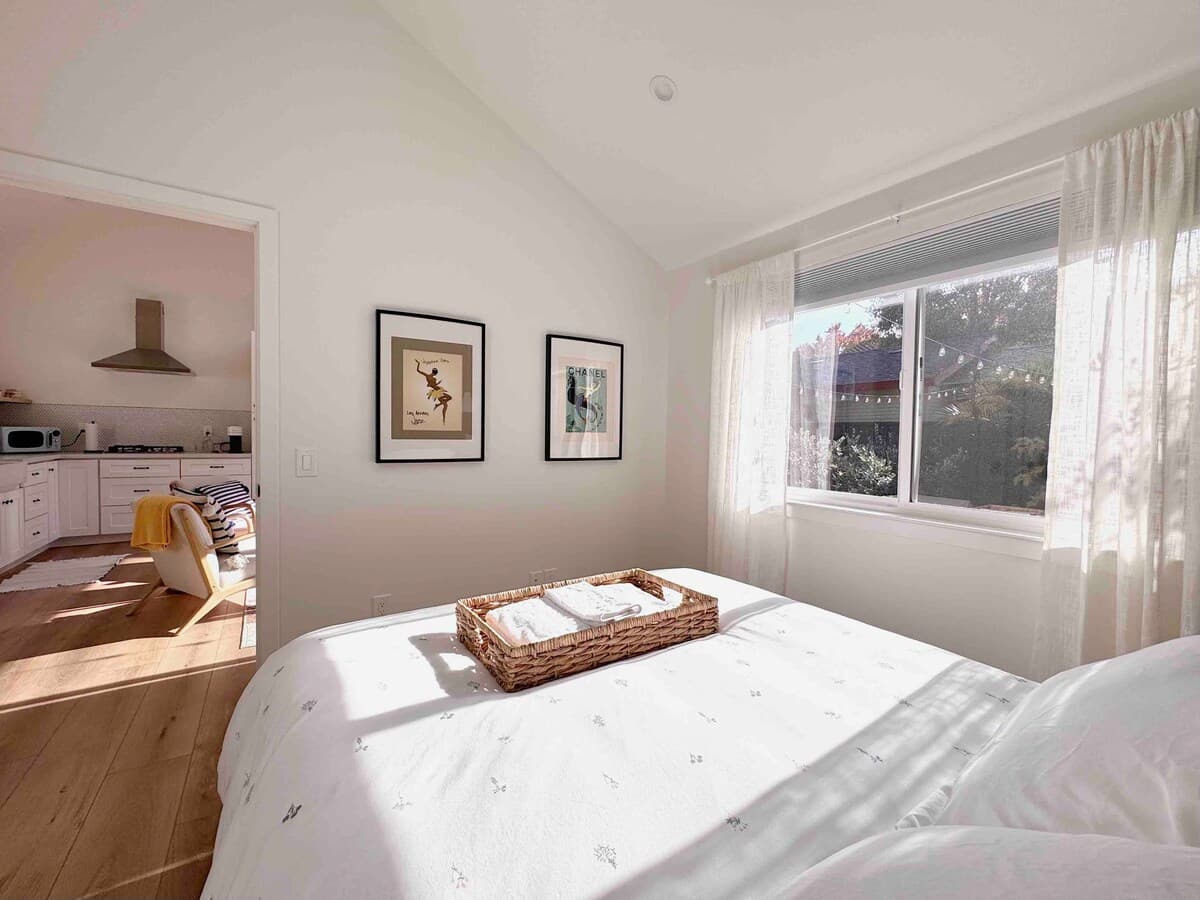 Designer Guesthouse Near Levi's Stadium - Photo 9