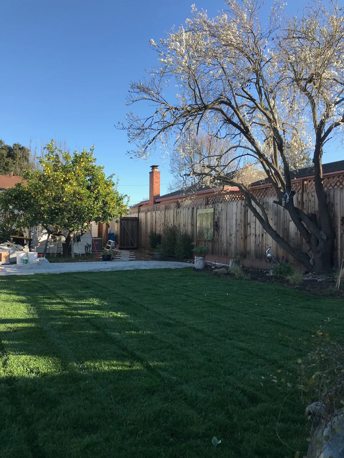 Home in Redwood City · ★4.94 · 2 bedrooms · 2 beds · 2 baths - Image 43