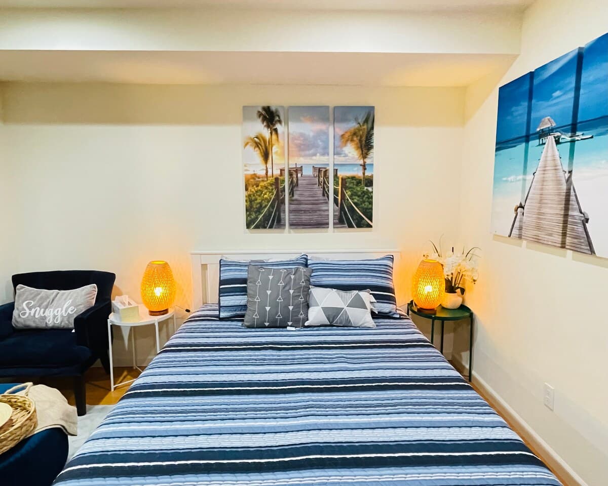 Relaxed 3B/2Ba Home with Private Parking - Photo 72