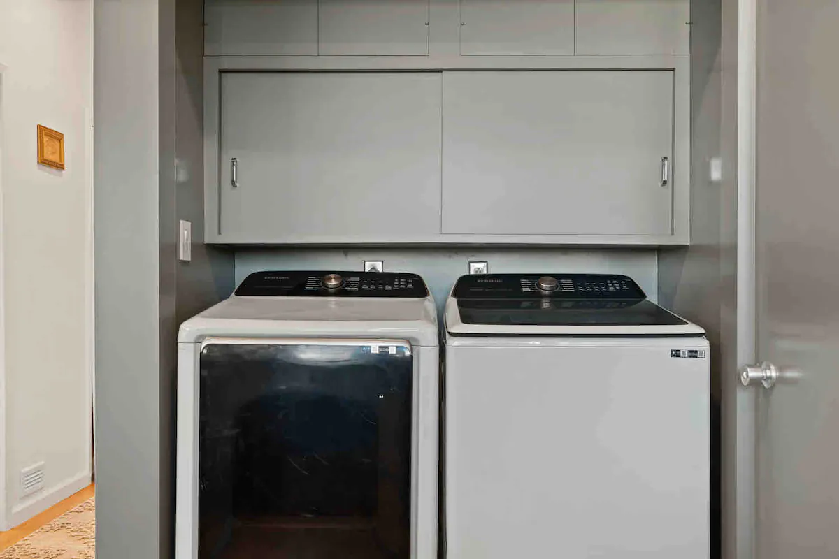 North Beach Condo with Skyline Views - Photo 8