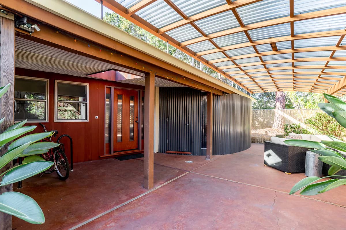 Guesthouse in Palo Alto · ★5.0 · 2 bedrooms · 2 beds · 1.5 baths - Image 5
