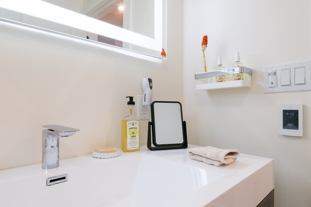 Guesthouse in Menlo Park · ★4.93 · 1 bedroom · 1 bed · 1 bath - Image 38