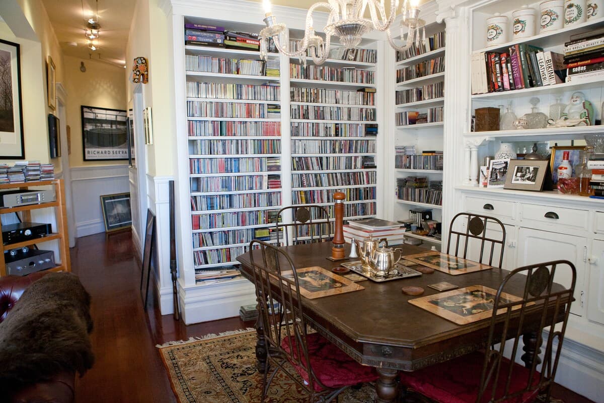 Elegant Victorian Flat in Haight - Photo 4