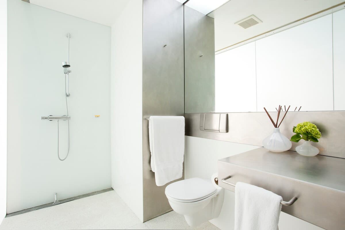 Dolores Heights Victorian, Modernist Renovation - Photo 25