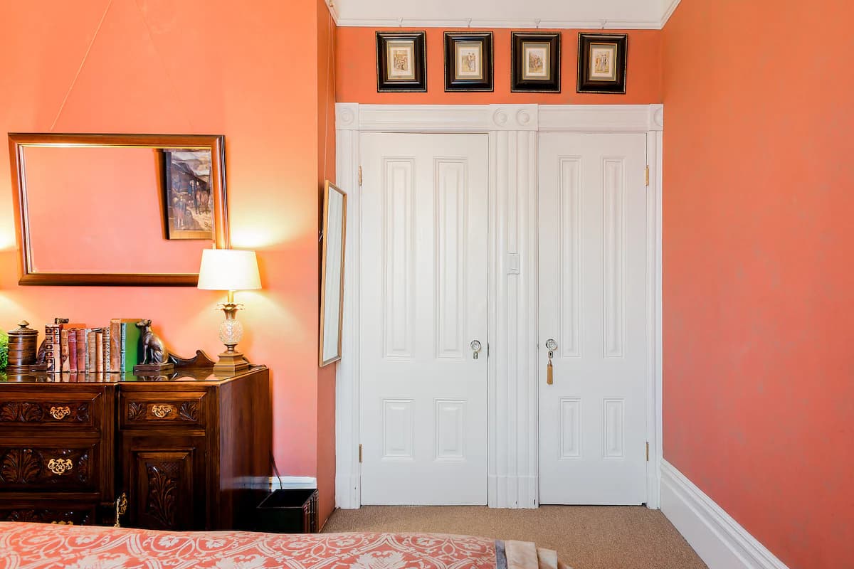 Elegant 4BR Home with Serene Backyard Oasis - Photo 21