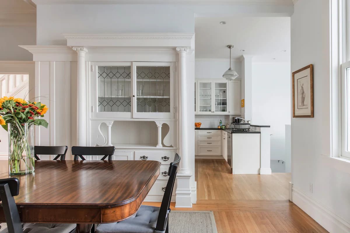 Home in San Francisco · ★4.97 · 3 bedrooms · 3 beds · 2.5 baths - Image 14