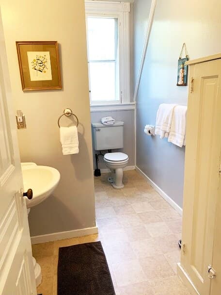 Freshly Updated Palo Alto Home with Veranda - Photo 10