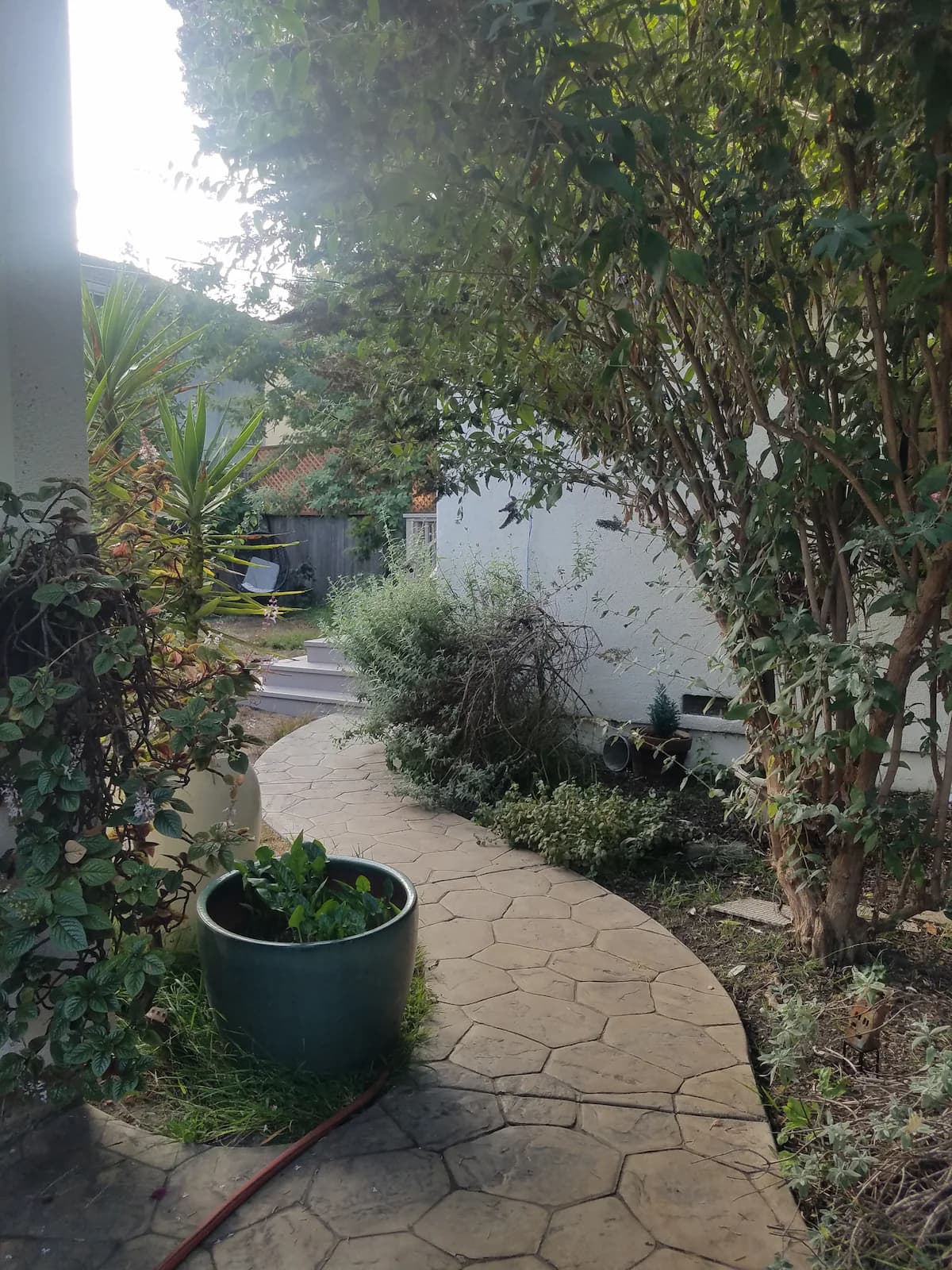 Home in East Palo Alto · ★4.82 · Studio · 1 bed · 1 bath - Image 18