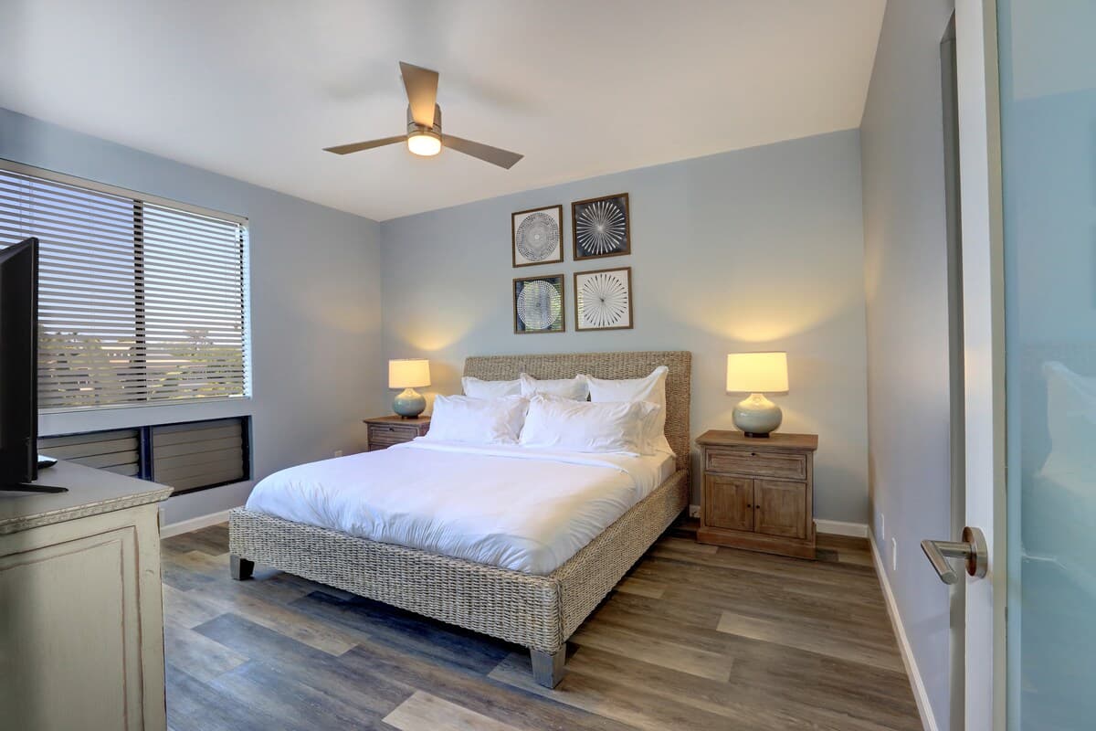 Condo in Wailea · ★4.95 · 2 bedrooms · 3 beds · 2 private baths - Image 11