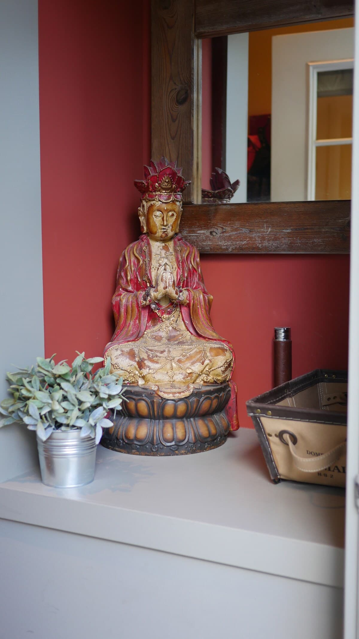 Charming Craftsman Flat, Steps to Downtown - Photo 17