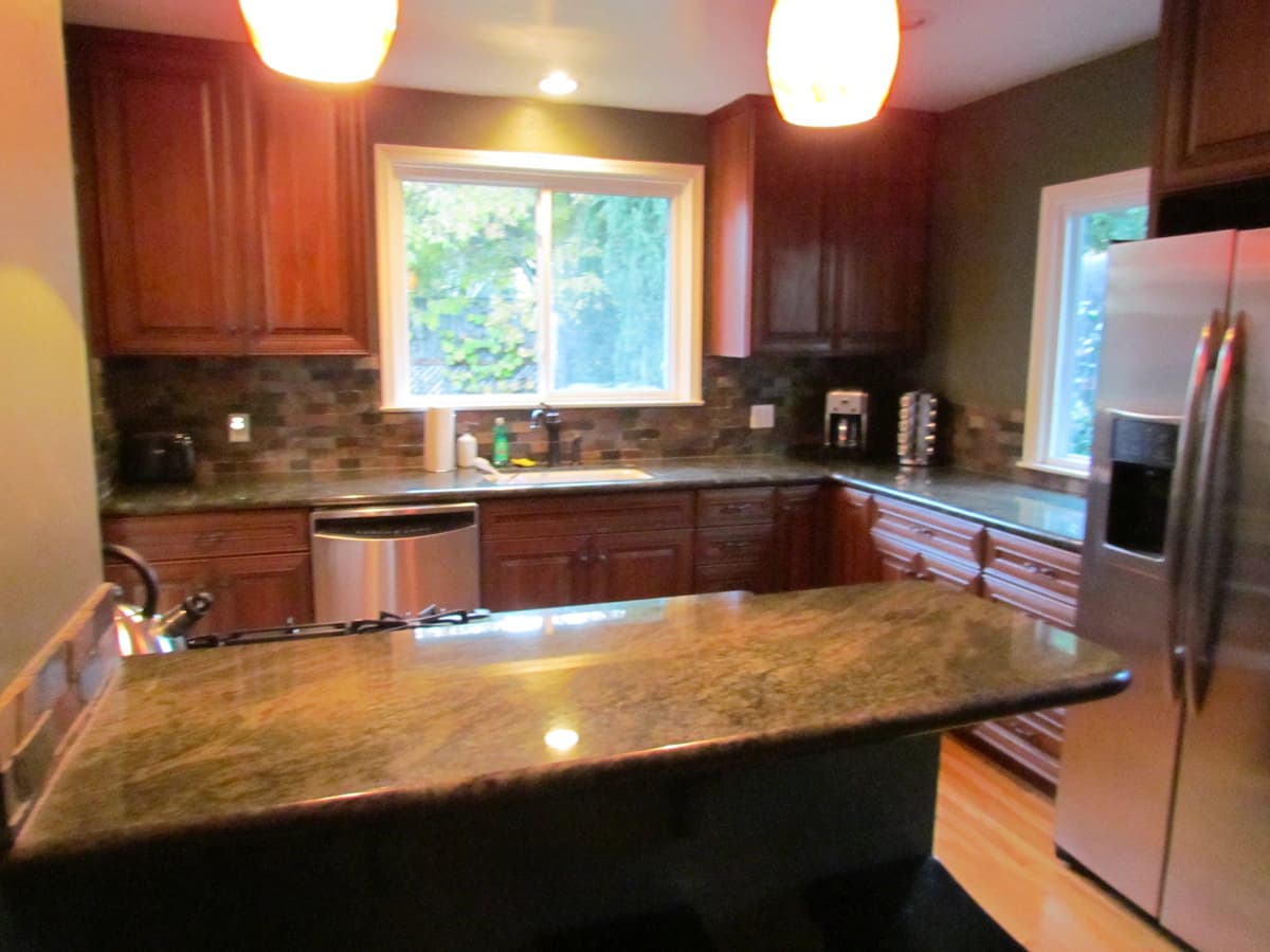 Home in Mountain View · ★4.91 · 3 bedrooms · 7 beds · 2 baths - Image 5
