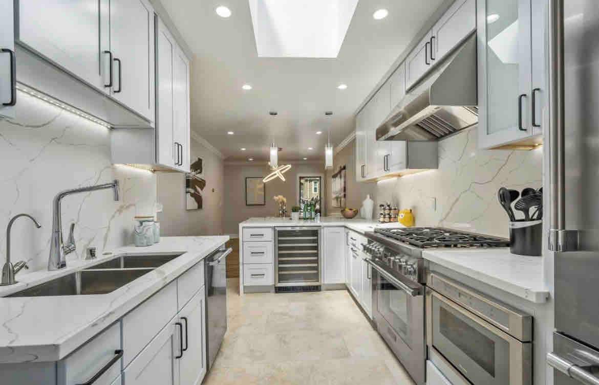 Newly Built 2021 Home, Steps from Balboa Park - Photo 8