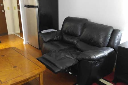 Condo in Honolulu · ★4.86 · Studio · 1 bed · 1 bath - Image 7