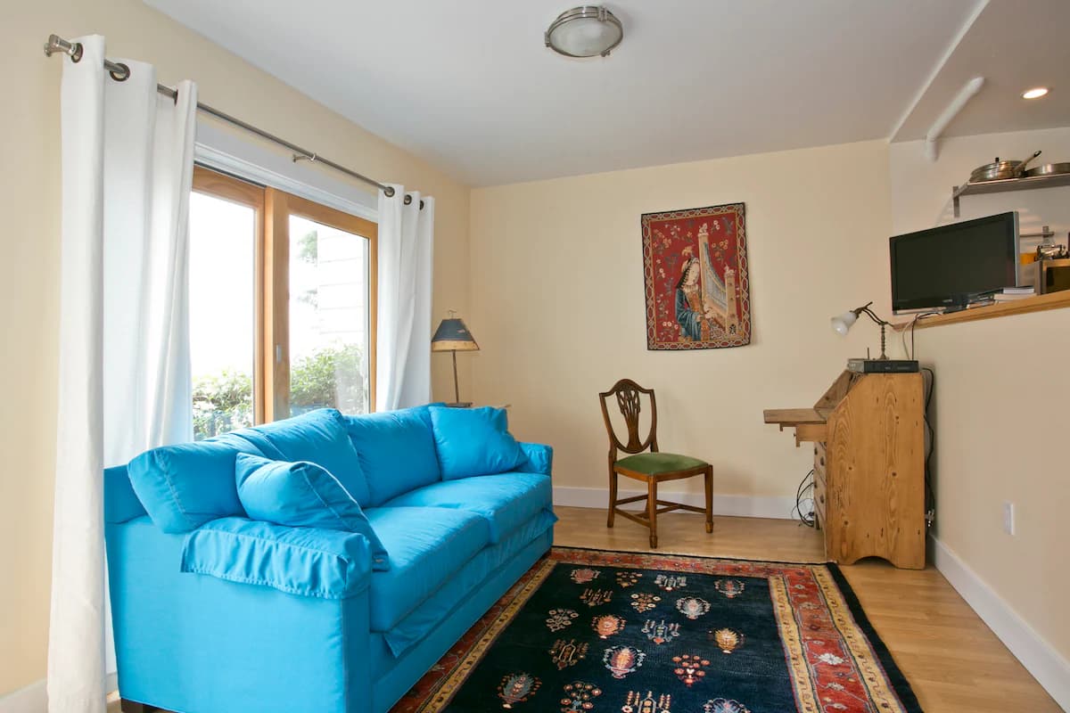 Russian Hill/ North Beach Garden Apartment - Photo 7
