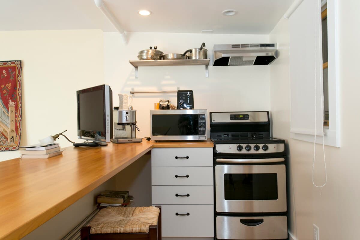 Russian Hill/ North Beach Garden Apartment - Photo 17