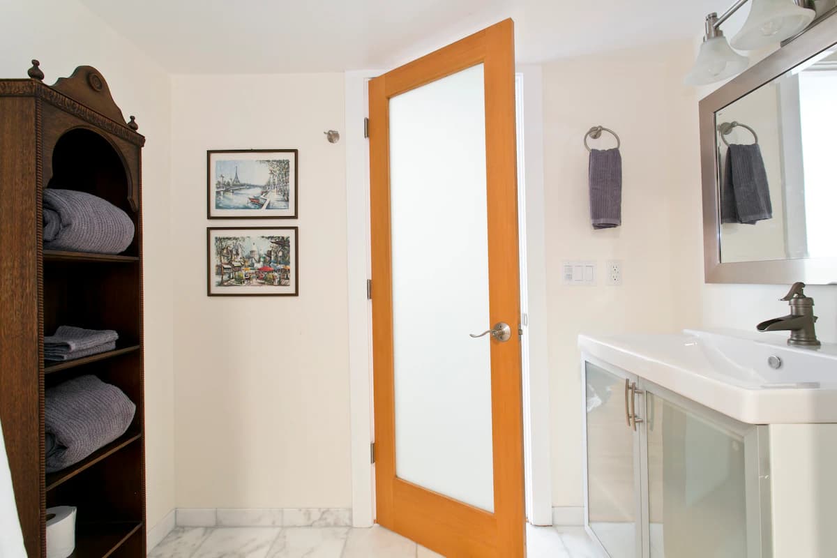 Russian Hill/ North Beach Garden Apartment - Photo 29