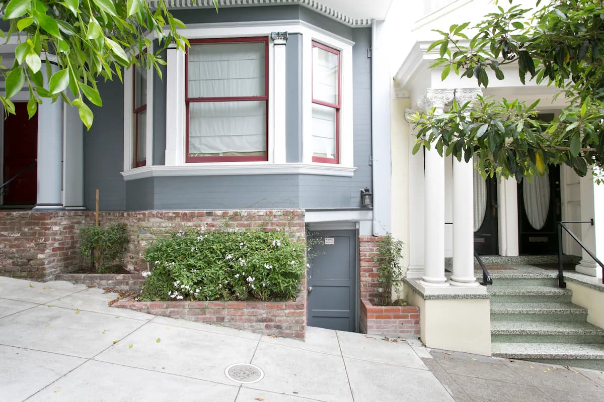 Russian Hill/ North Beach Garden Apartment - Photo 40