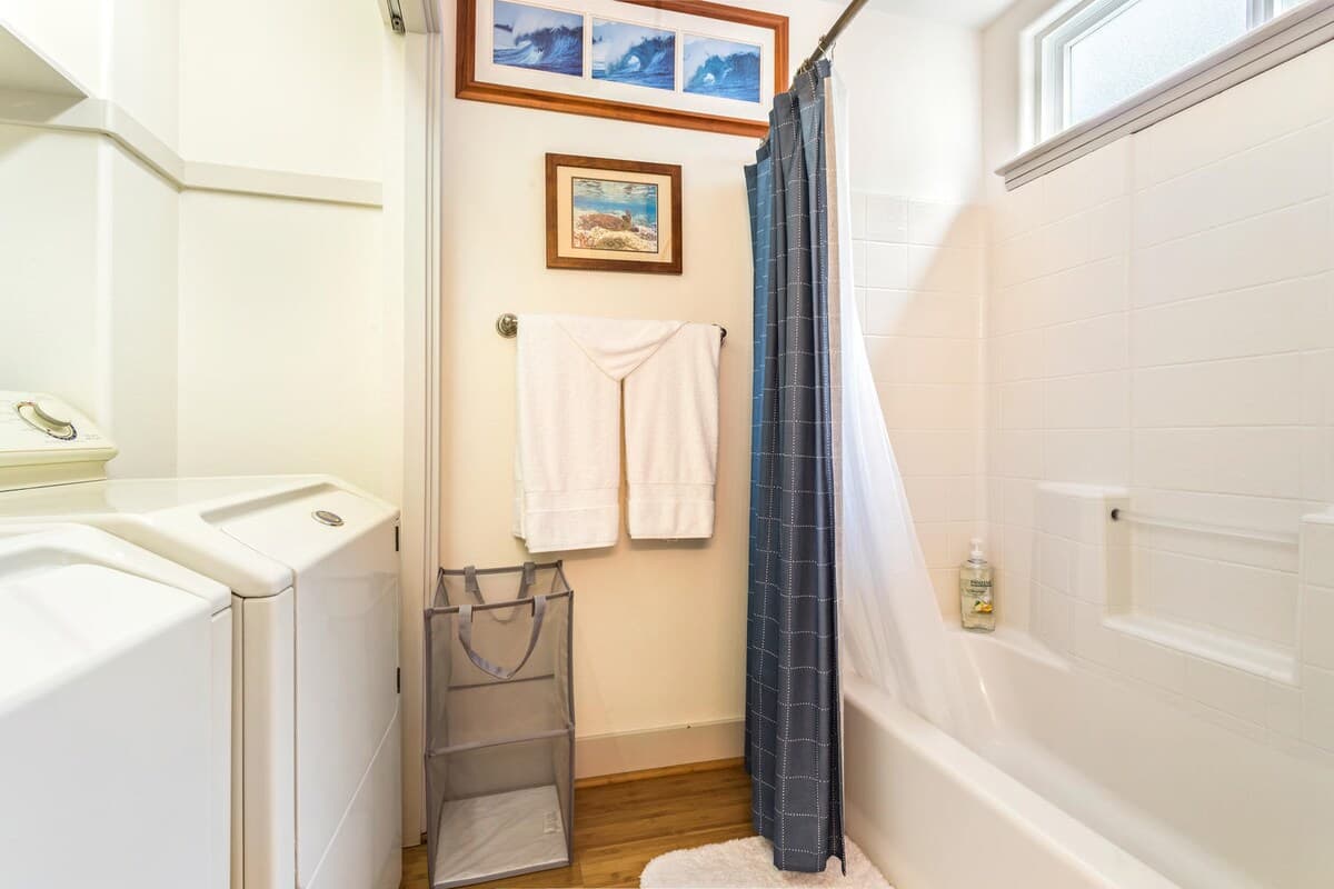 Home in Kailua-Kona · ★4.96 · 3 bedrooms · 3 beds · 3 baths - Image 26