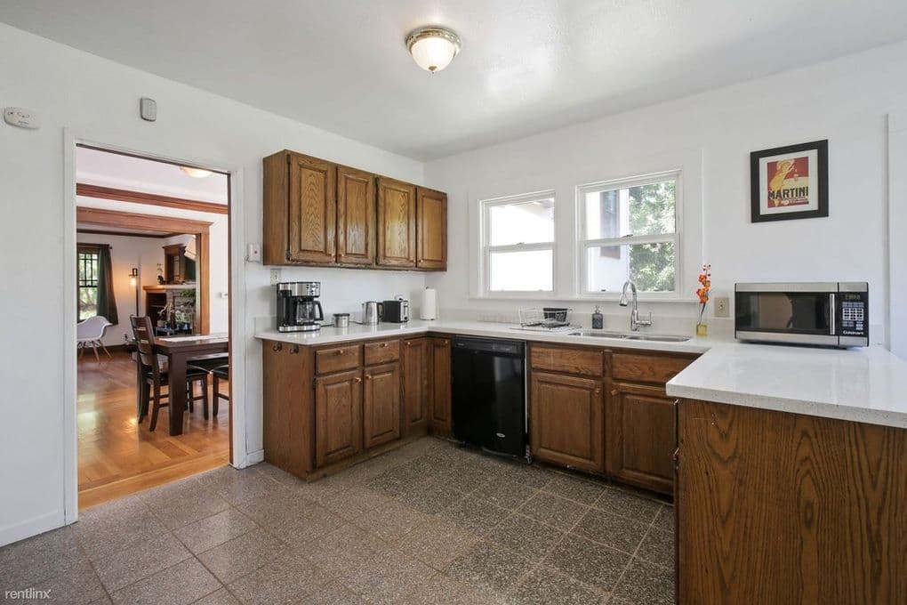 Vintage Craftsman Across from Stanford - Photo 28