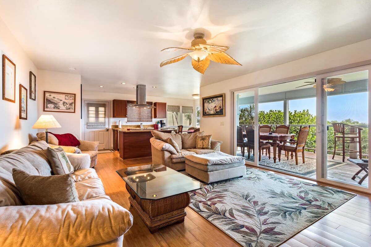 Home in Kailua-Kona · ★4.96 · 3 bedrooms · 3 beds · 3 baths - Image 21