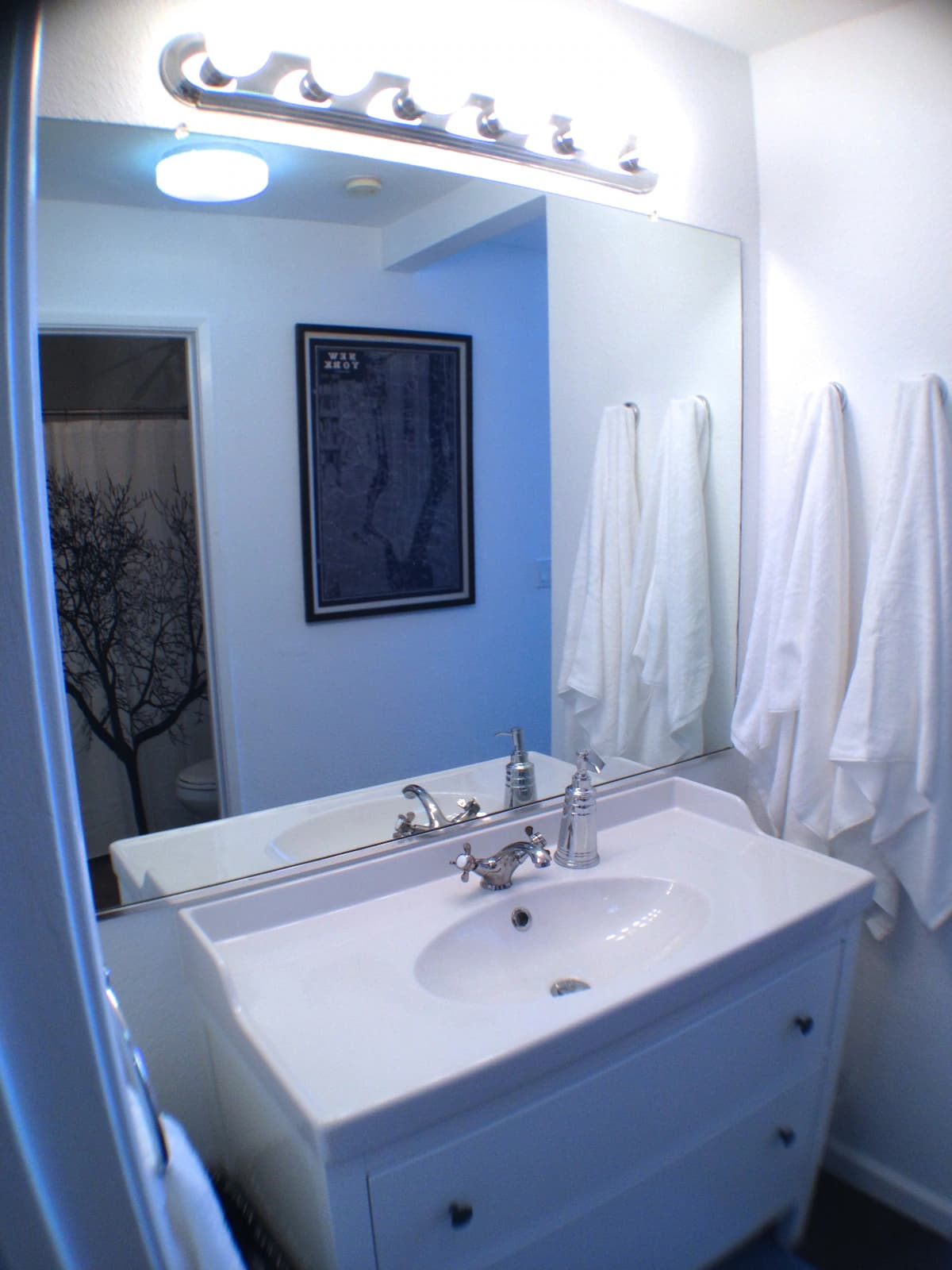 Architect's Bridge House, 2BR w/Fireplace - Photo 35