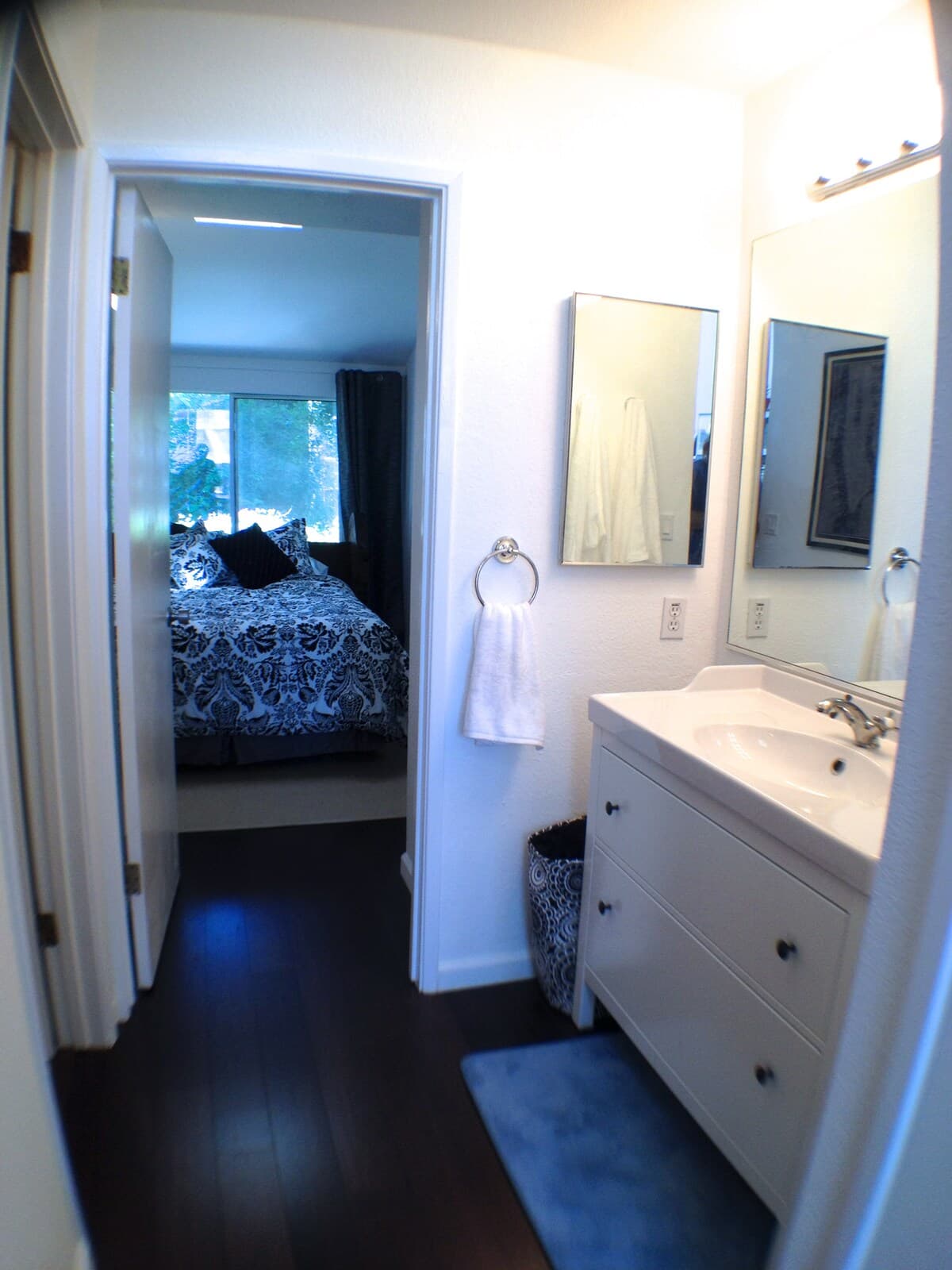Architect's Bridge House, 2BR w/Fireplace - Photo 36