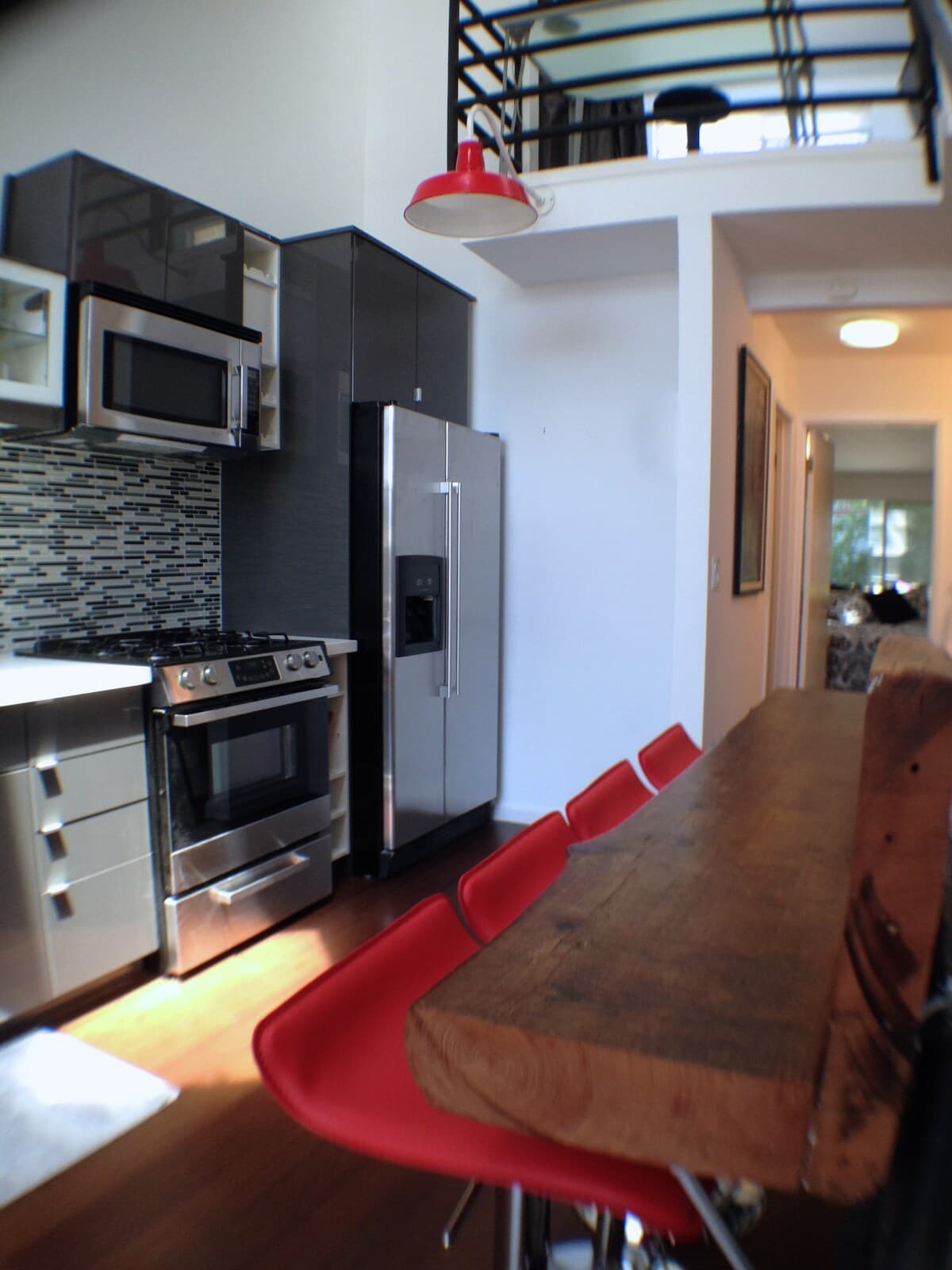 Architect's Bridge House, 2BR w/Fireplace - Photo 17