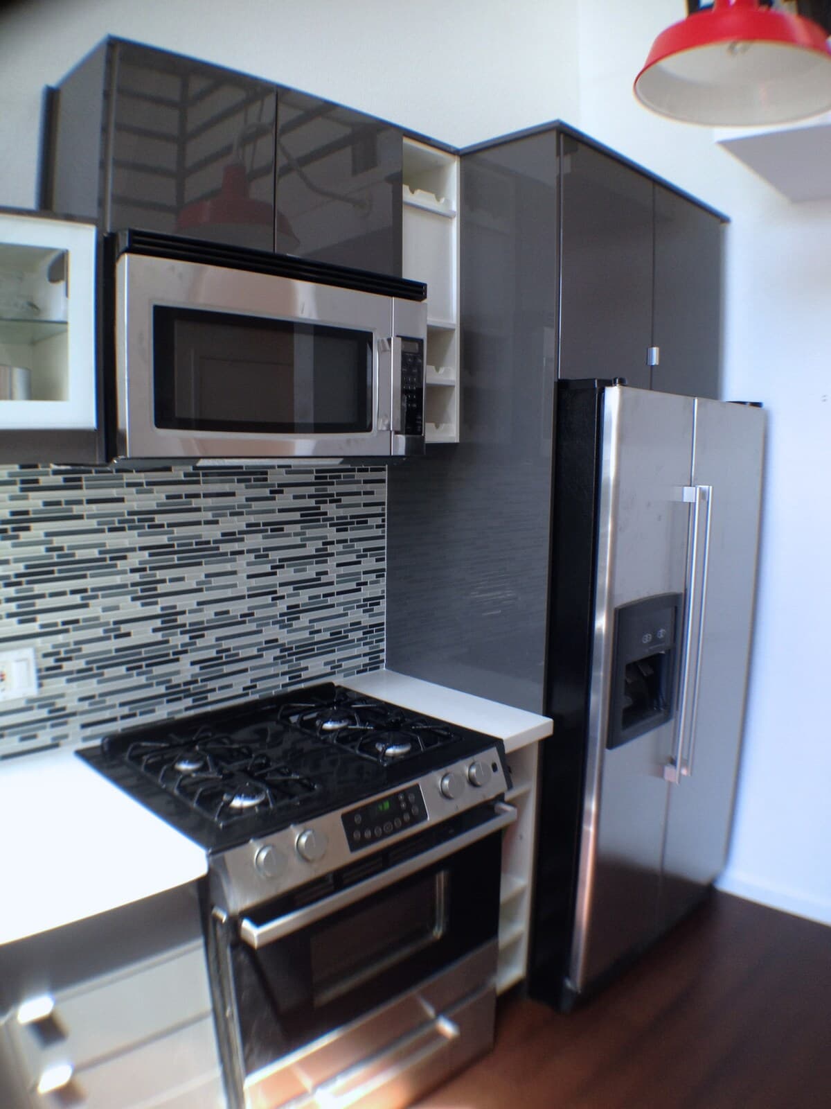 Architect's Bridge House, 2BR w/Fireplace - Photo 19