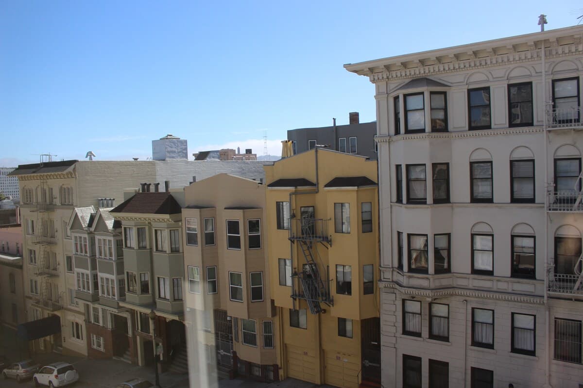 Elevator Opens Into FlatNob Hill 3BR, 2 Parking - Photo 63