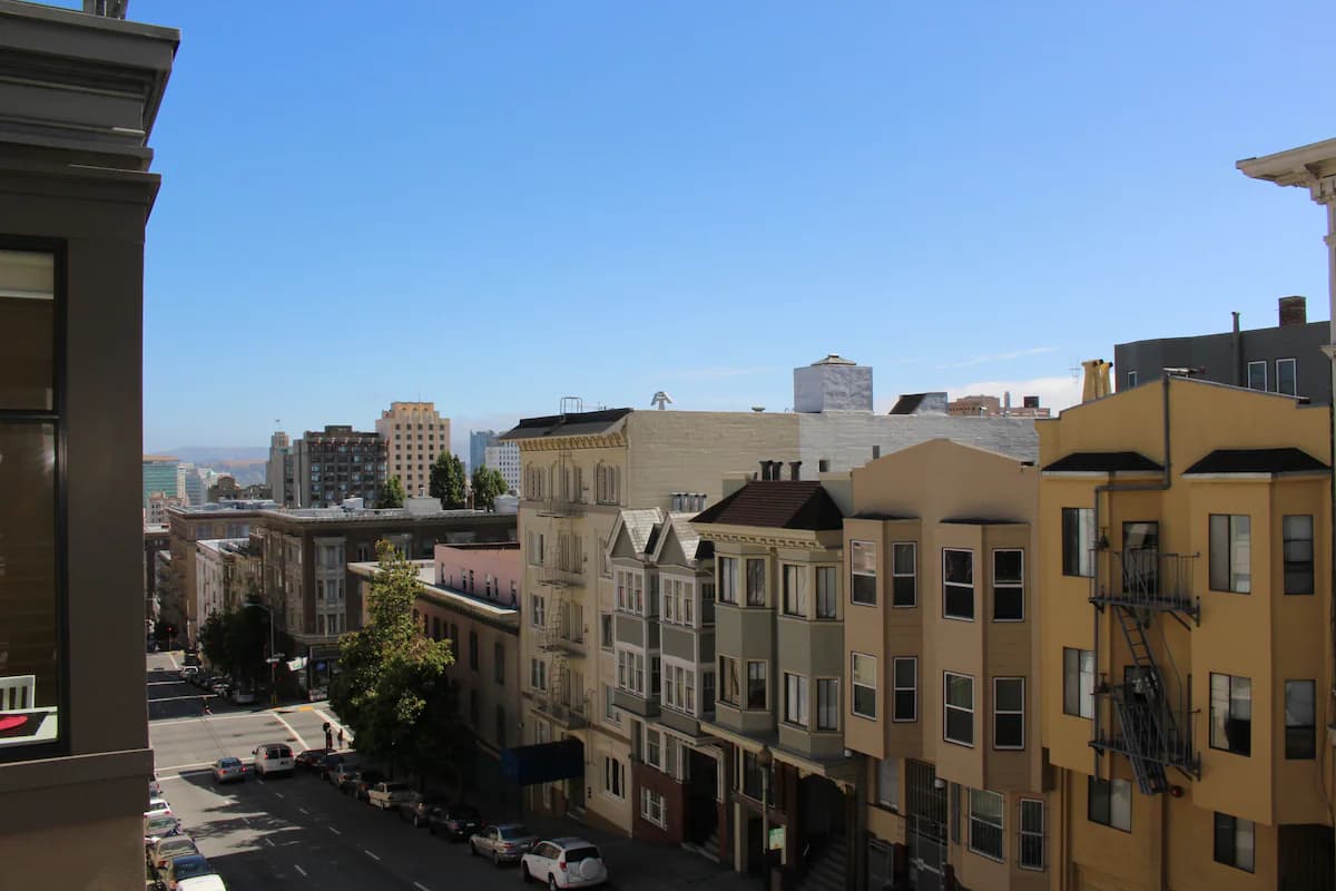 Elevator Opens Into FlatNob Hill 3BR, 2 Parking - Photo 64