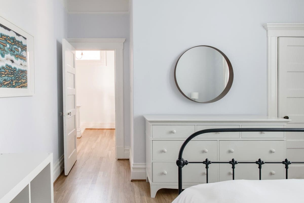 Home in San Francisco · ★4.97 · 3 bedrooms · 3 beds · 2.5 baths - Image 17