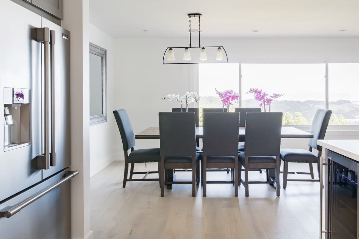 Home in Daly City · ★4.88 · 4 bedrooms · 6 beds · 2 baths - Image 9