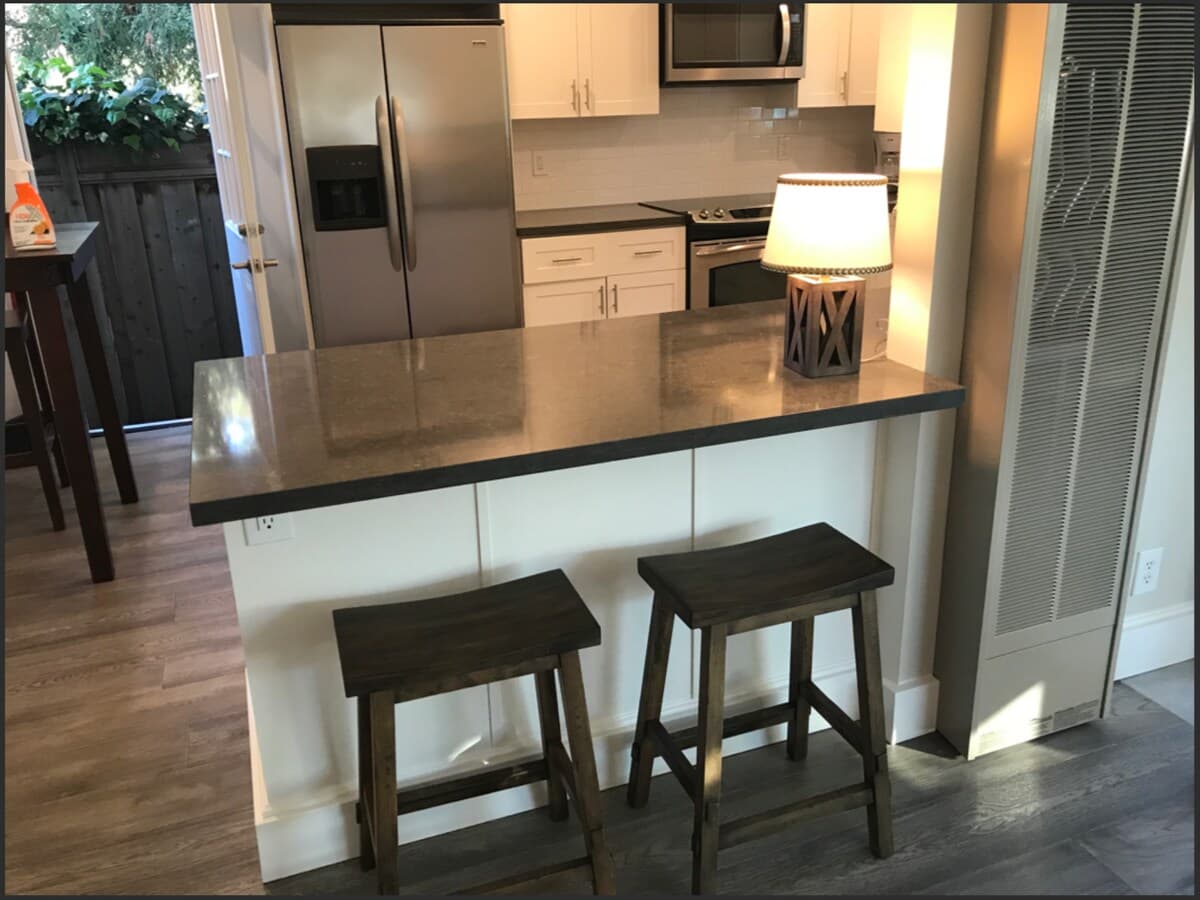 Home in Mountain View · ★4.88 · 7 bedrooms · 10 beds · 5.5 baths - Image 20