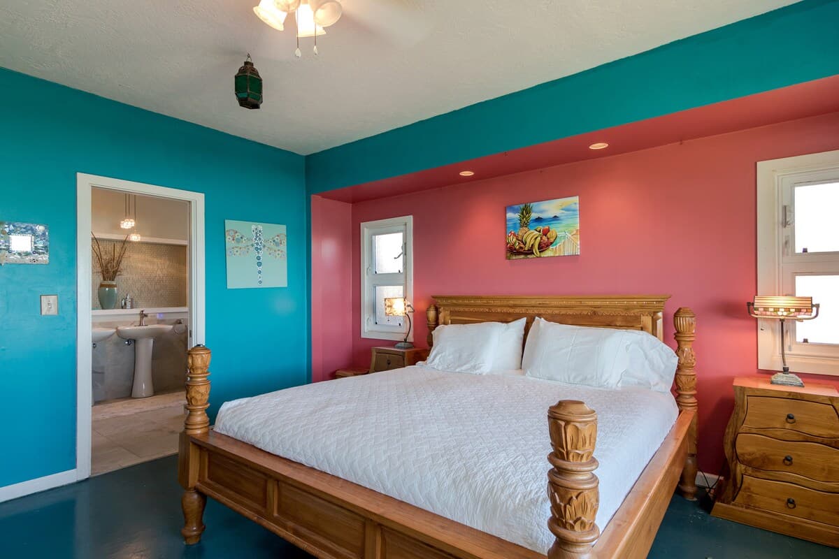 Home in Kailua · ★4.97 · 4 bedrooms · 4 beds · 3 baths - Image 22