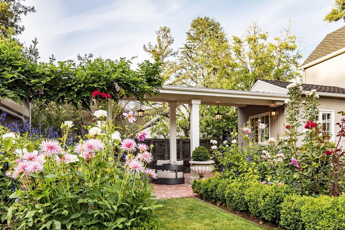 Home in Palo Alto · ★5.0 · 4 bedrooms · 4 beds · 3 baths - Image 17