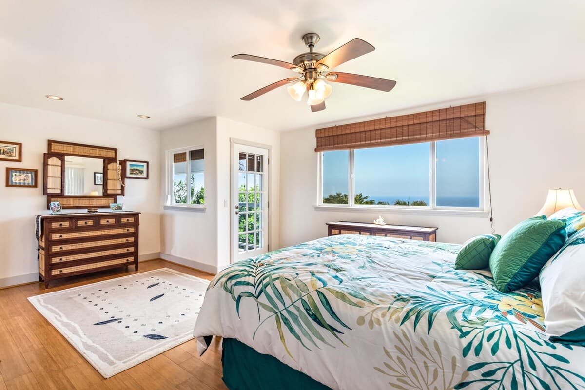 Home in Kailua-Kona · ★4.96 · 3 bedrooms · 3 beds · 3 baths - Image 24