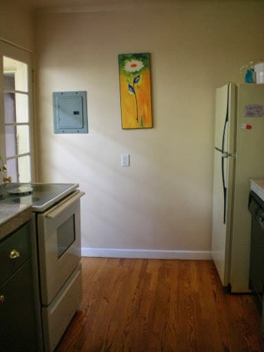 Downtown Palo Alto Townhome, Walk to Caltrain - Photo 9