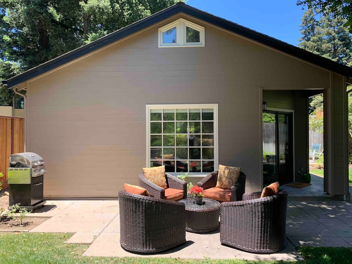 Guesthouse in Menlo Park · ★4.98 · Studio · 3 beds · 1 bath - Image 14