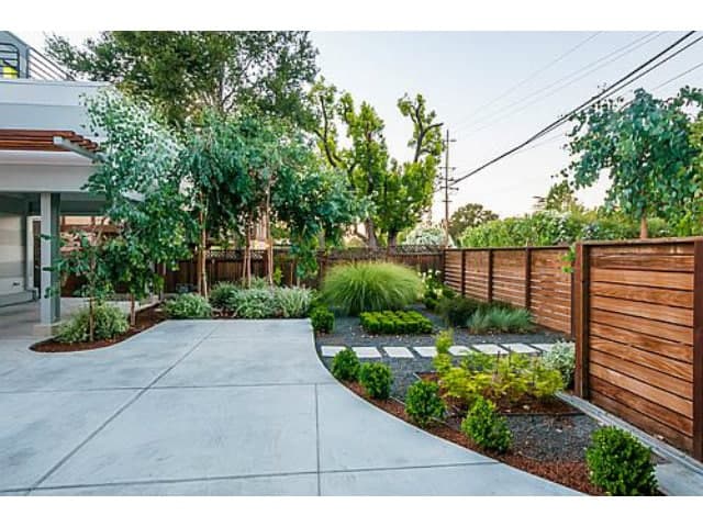 Home in Menlo Park · ★4.84 · 3 bedrooms · 3 beds · 3 baths - Image 17