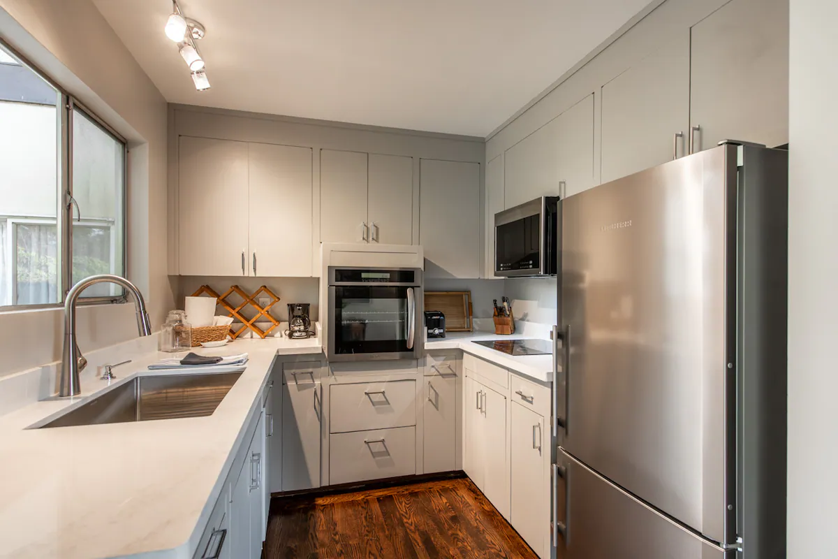 Condo in Palo Alto · ★4.92 · 1 bedroom · 1 bed · 1 bath - Image 3