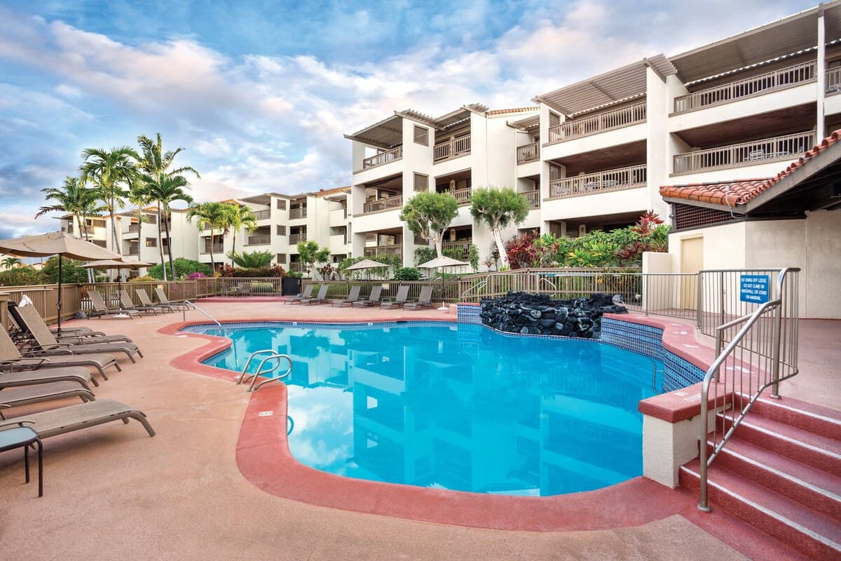 Club Wyndham Kona Coast Resort Oceanfront resort - Image 31