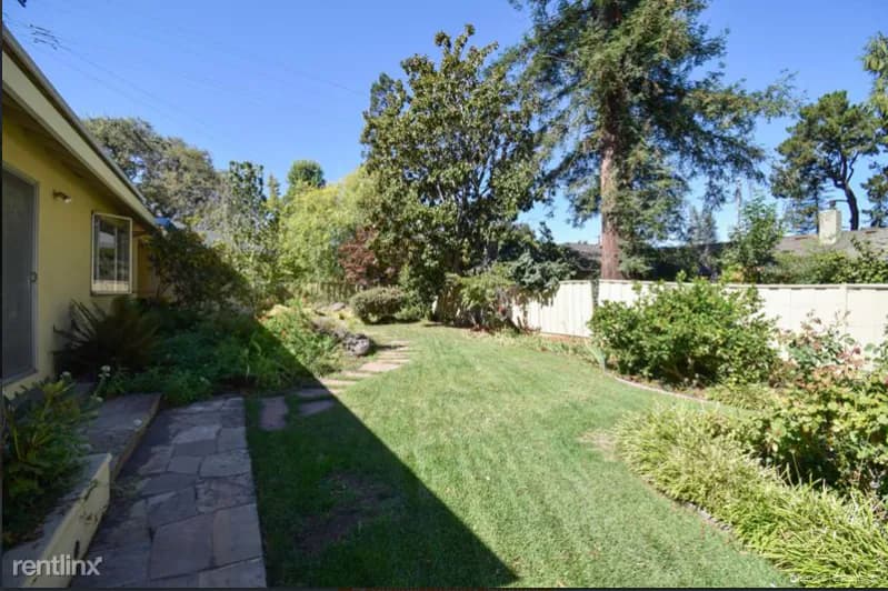 Home in Los Altos · ★4.36 · 5 bedrooms · 5 beds · 3.5 baths - Image 32