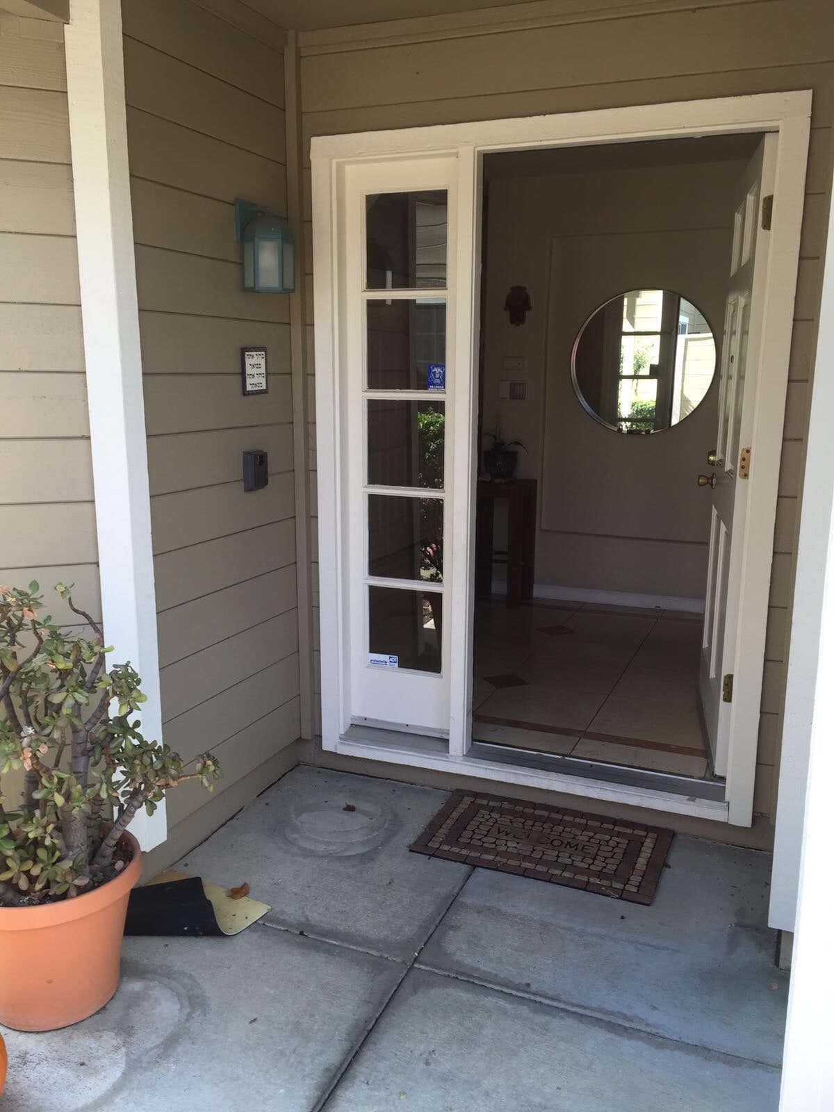 Silicon Valley Family Home, Pool & Gym Access - Photo 1