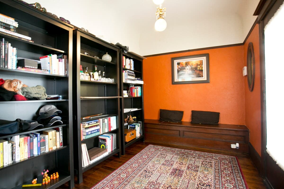 Home in Daly City · ★4.89 · 2 bedrooms · 3 beds · 2.5 baths - Image 21