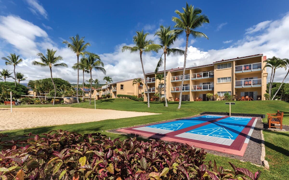 Club Wyndham Kona Coast Resort Oceanfront resort - Image 35