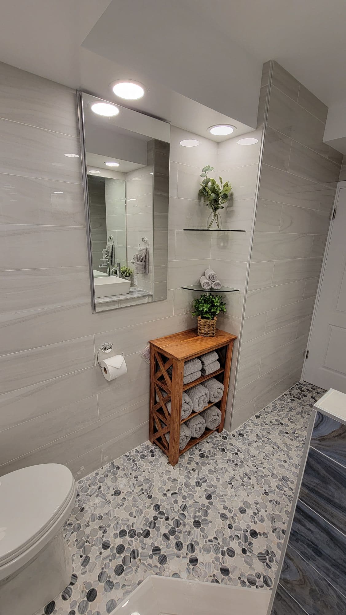 Condo in Honolulu · ★4.93 · 1 bedroom · 1 bed · 1 private bath - Image 10