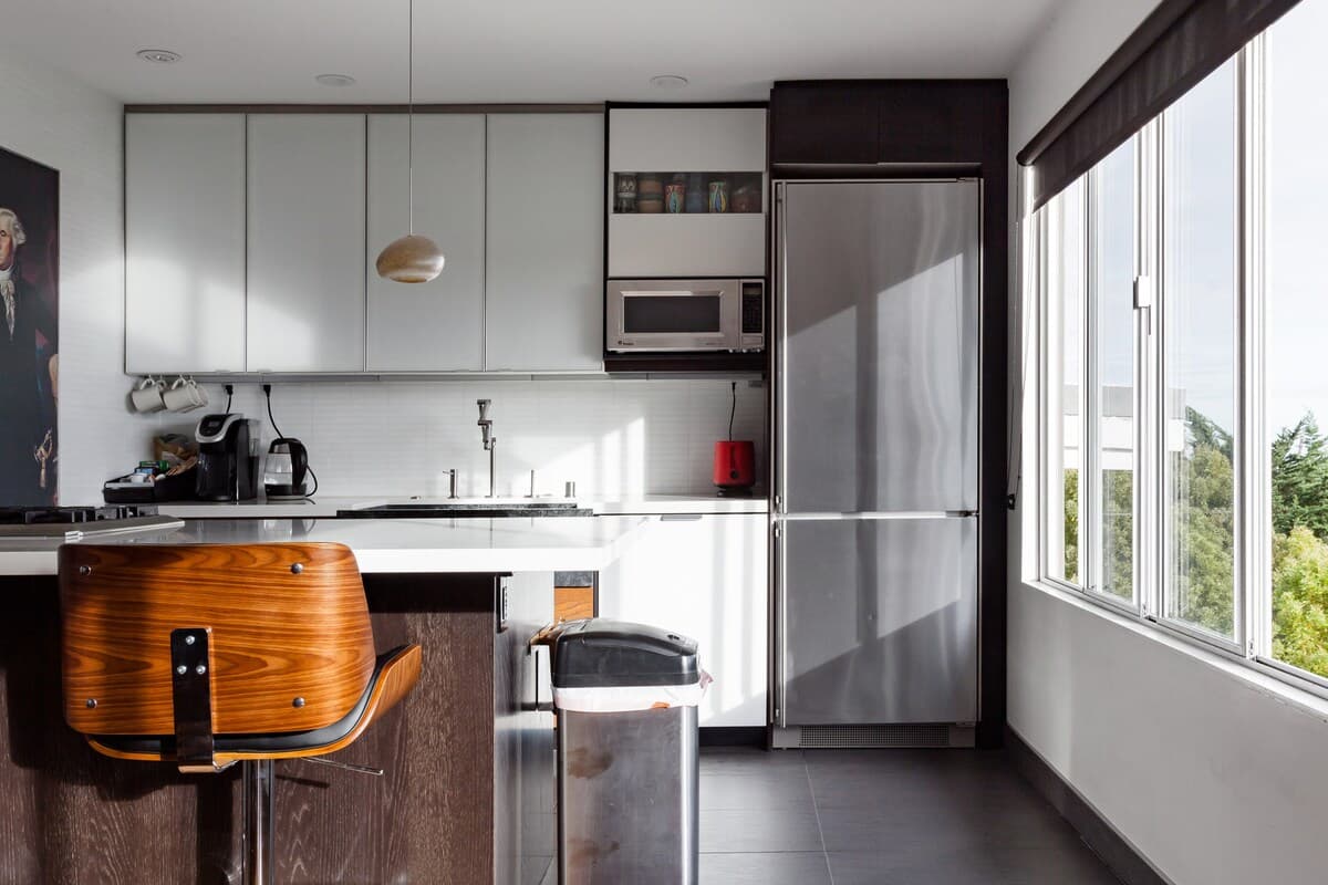 Mid-Century Modern Home with 27ft Windows & Views - Photo 8